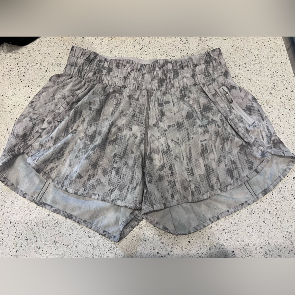 Lululemon grey shorts